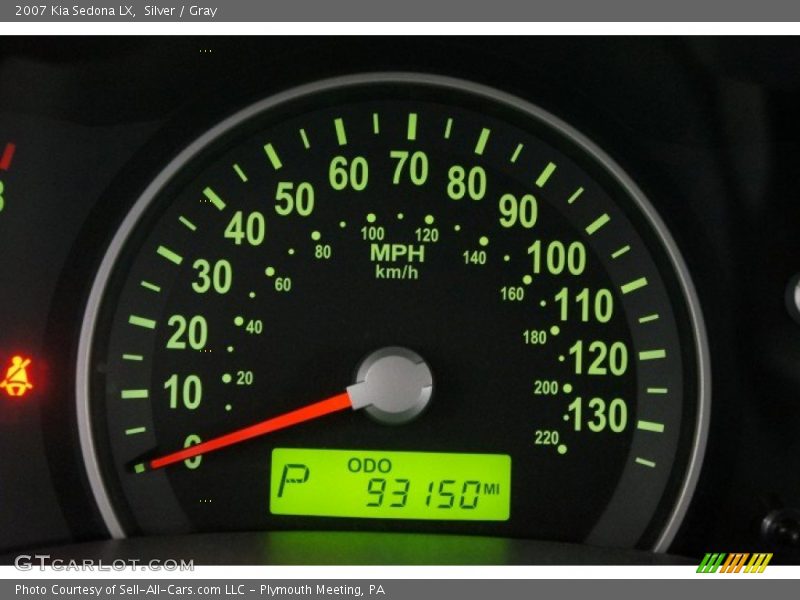 Silver / Gray 2007 Kia Sedona LX