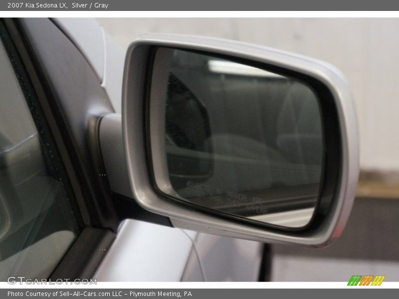 Silver / Gray 2007 Kia Sedona LX