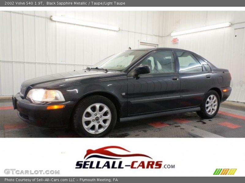 Black Sapphire Metallic / Taupe/Light Taupe 2002 Volvo S40 1.9T