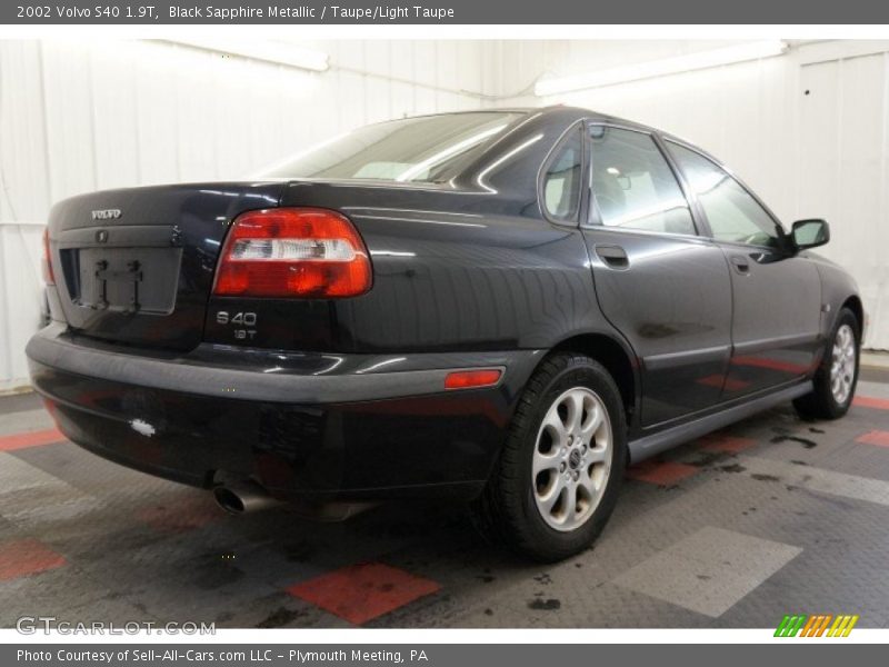 Black Sapphire Metallic / Taupe/Light Taupe 2002 Volvo S40 1.9T