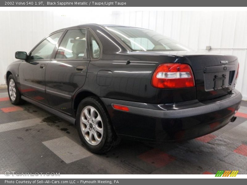 Black Sapphire Metallic / Taupe/Light Taupe 2002 Volvo S40 1.9T