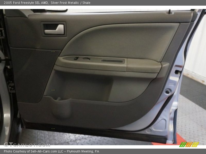 Silver Frost Metallic / Shale 2005 Ford Freestyle SEL AWD