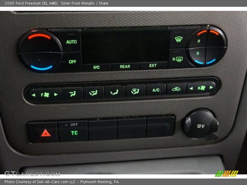 Silver Frost Metallic / Shale 2005 Ford Freestyle SEL AWD