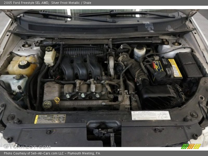Silver Frost Metallic / Shale 2005 Ford Freestyle SEL AWD