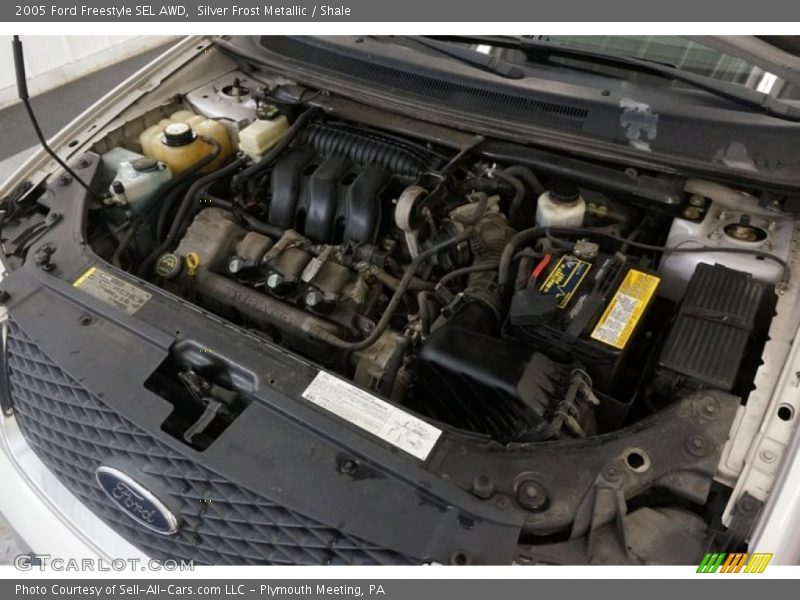 Silver Frost Metallic / Shale 2005 Ford Freestyle SEL AWD