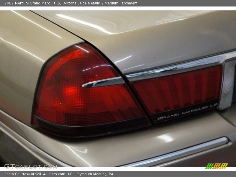 Arizona Beige Metallic / Medium Parchment 2002 Mercury Grand Marquis LS