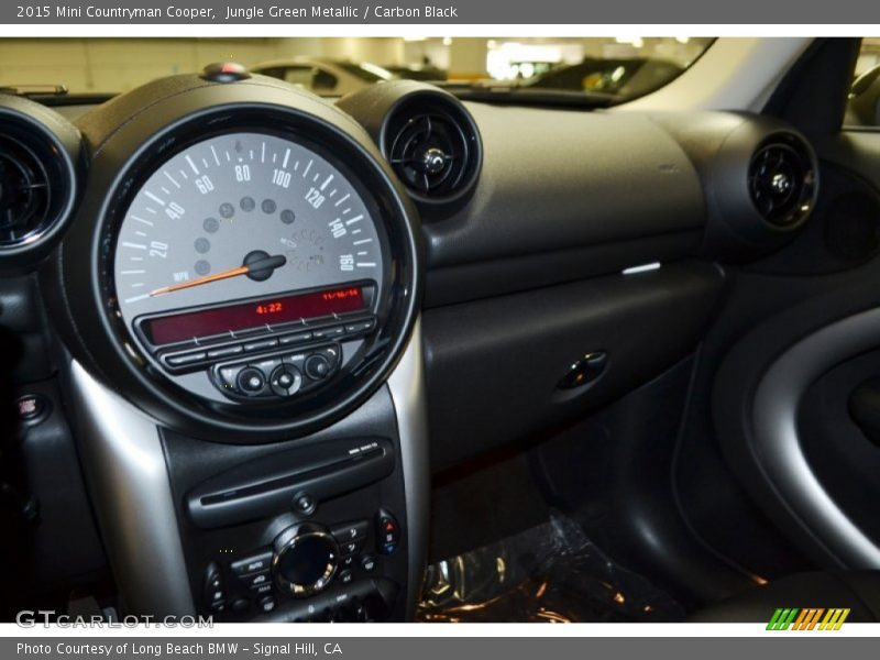 Jungle Green Metallic / Carbon Black 2015 Mini Countryman Cooper