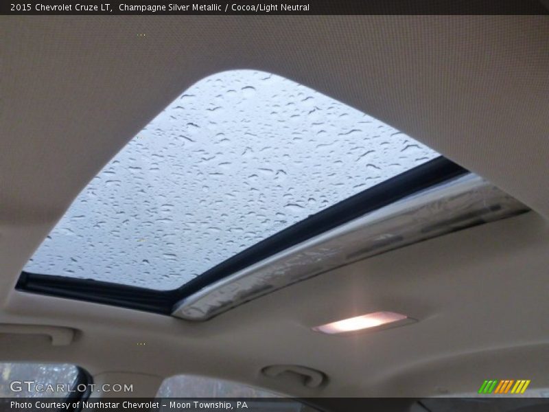 Champagne Silver Metallic / Cocoa/Light Neutral 2015 Chevrolet Cruze LT