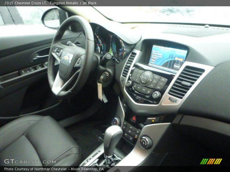Tungsten Metallic / Jet Black 2015 Chevrolet Cruze LT