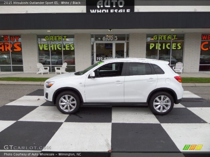 White / Black 2015 Mitsubishi Outlander Sport ES