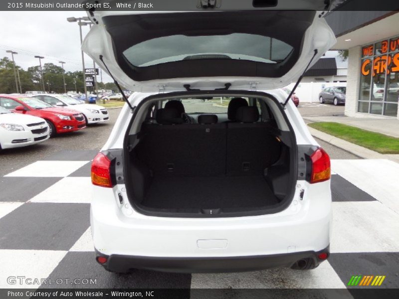 White / Black 2015 Mitsubishi Outlander Sport ES