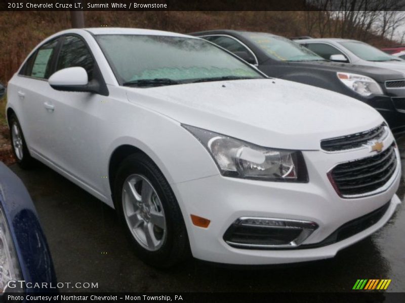 Summit White / Brownstone 2015 Chevrolet Cruze LT