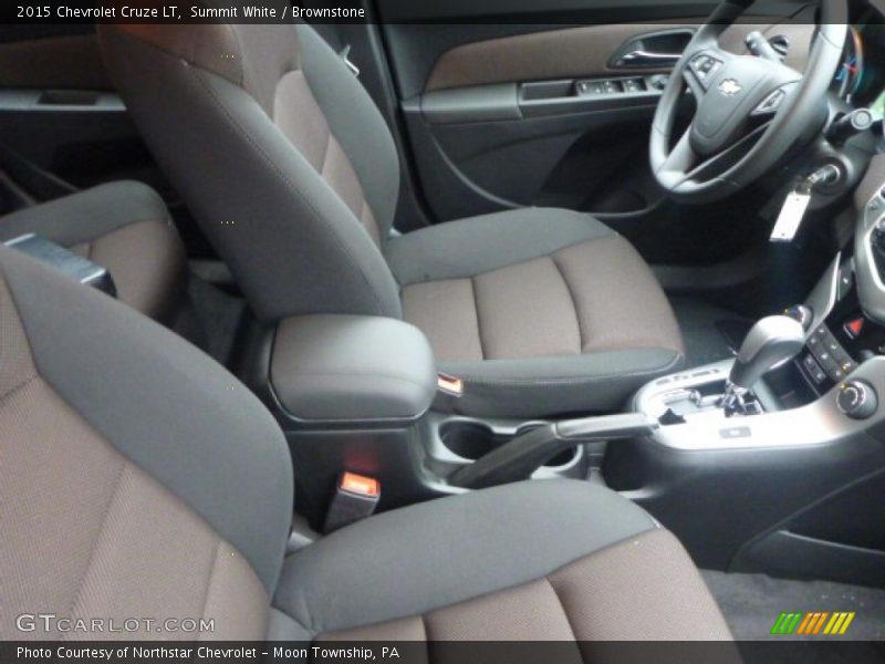 Summit White / Brownstone 2015 Chevrolet Cruze LT