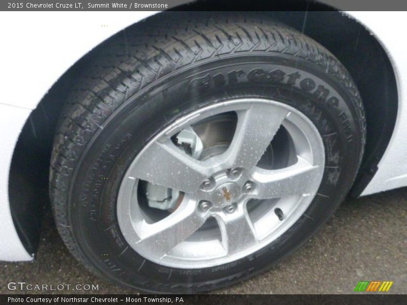 Summit White / Brownstone 2015 Chevrolet Cruze LT