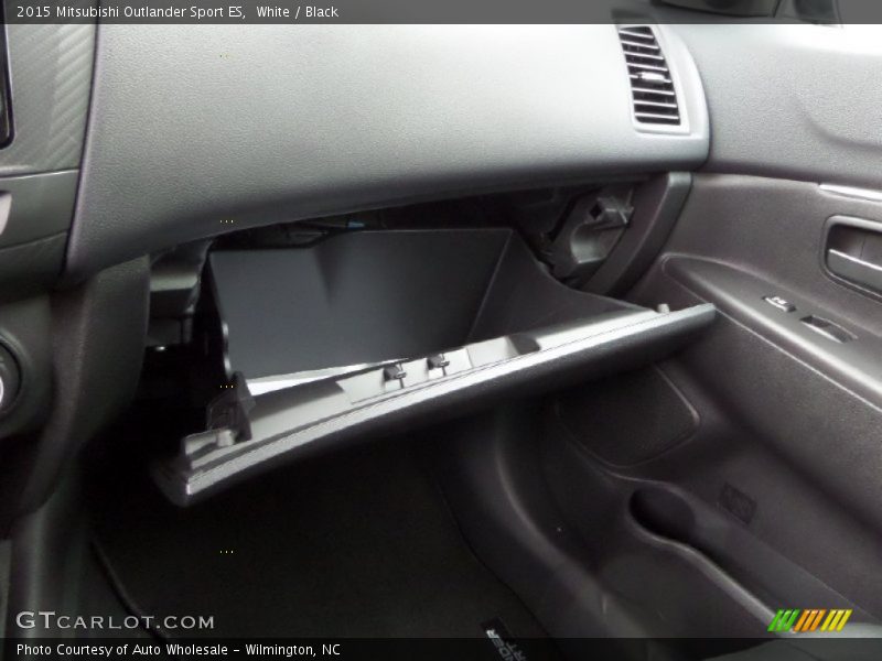 White / Black 2015 Mitsubishi Outlander Sport ES