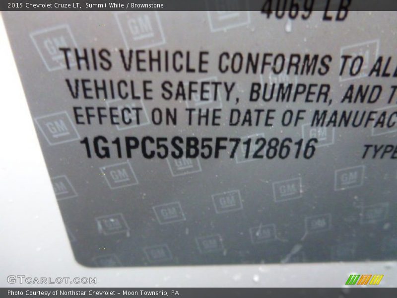 Summit White / Brownstone 2015 Chevrolet Cruze LT