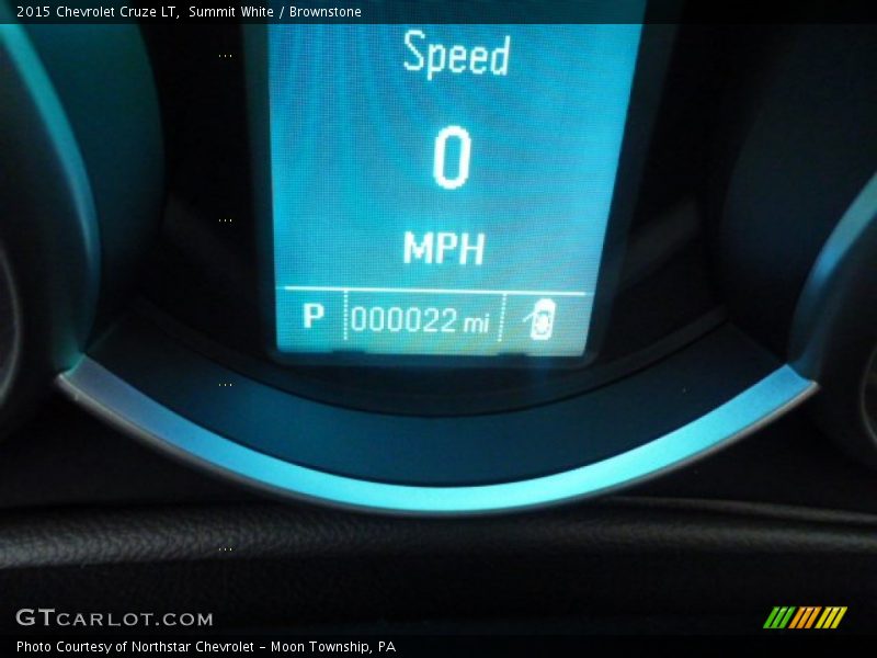 Summit White / Brownstone 2015 Chevrolet Cruze LT