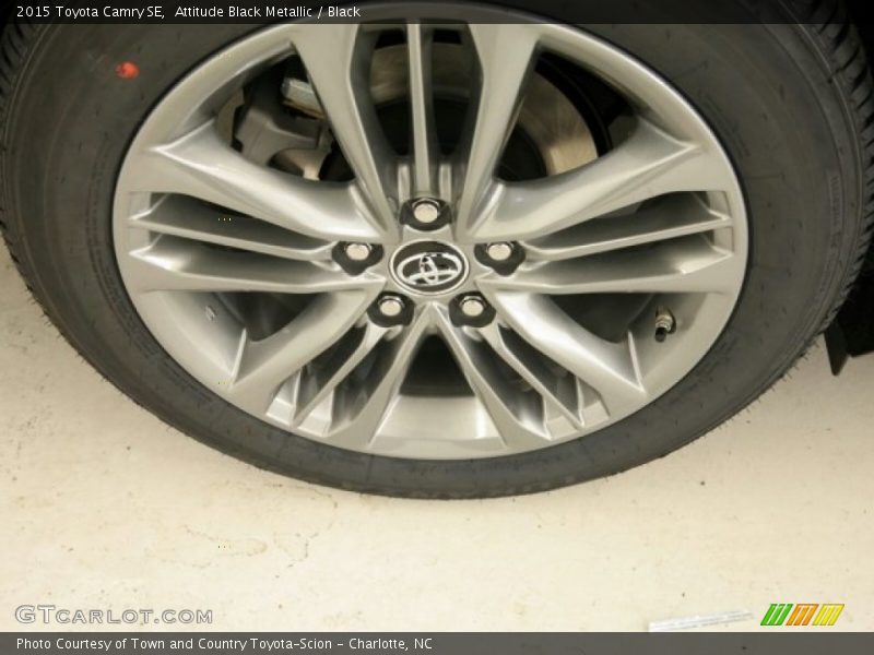 Attitude Black Metallic / Black 2015 Toyota Camry SE