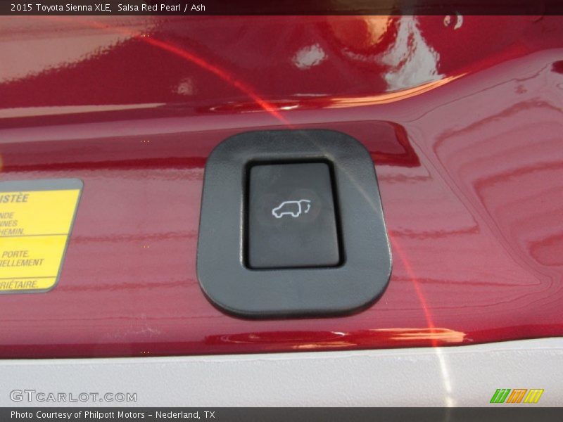 Salsa Red Pearl / Ash 2015 Toyota Sienna XLE