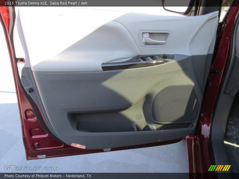 Salsa Red Pearl / Ash 2015 Toyota Sienna XLE
