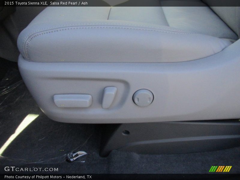 Salsa Red Pearl / Ash 2015 Toyota Sienna XLE