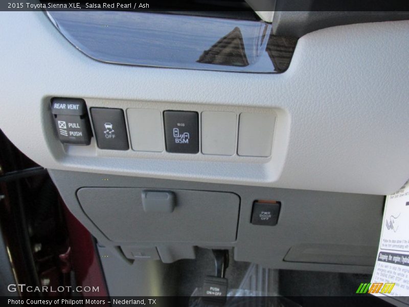 Salsa Red Pearl / Ash 2015 Toyota Sienna XLE