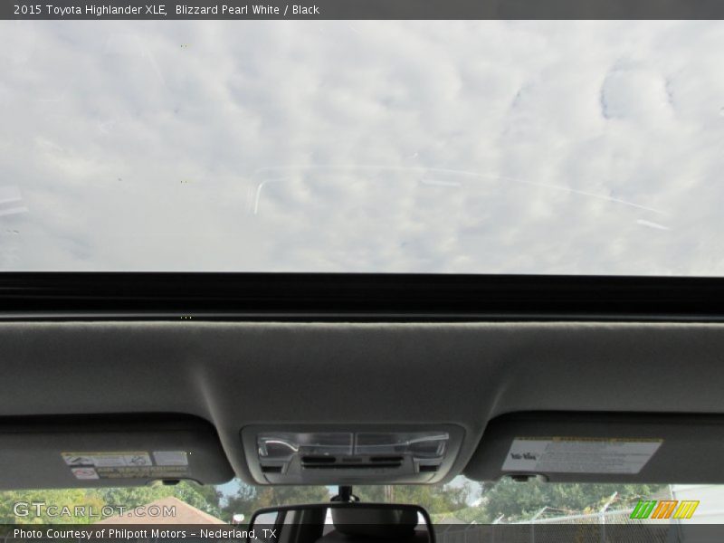 Blizzard Pearl White / Black 2015 Toyota Highlander XLE