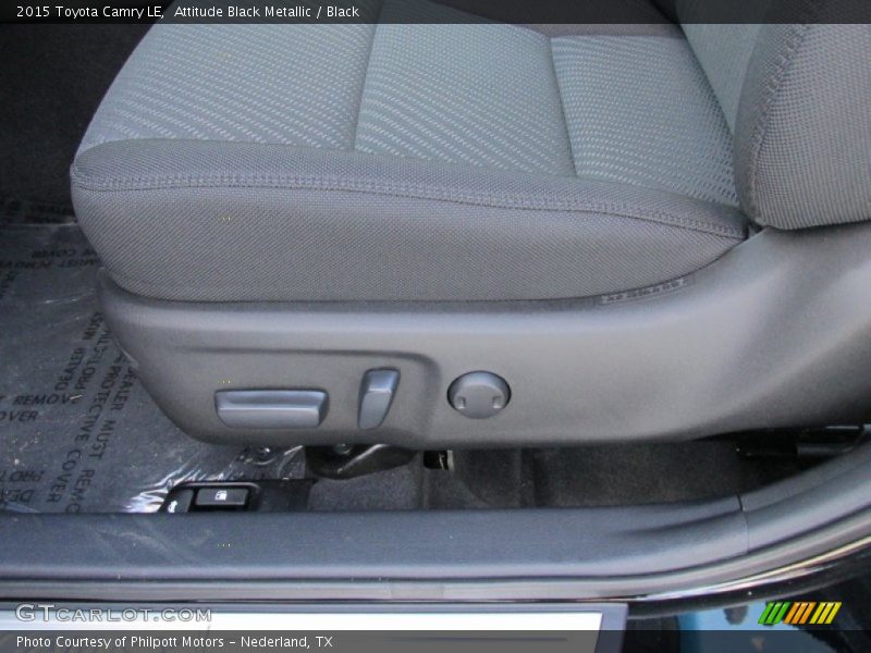 Attitude Black Metallic / Black 2015 Toyota Camry LE