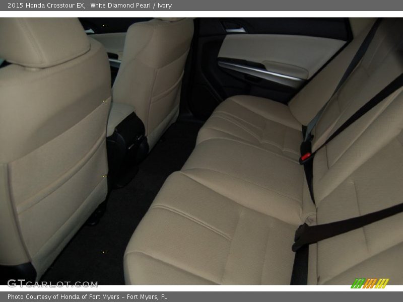 White Diamond Pearl / Ivory 2015 Honda Crosstour EX