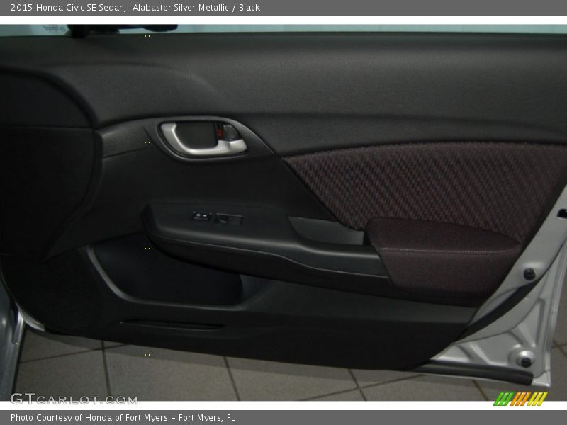 Alabaster Silver Metallic / Black 2015 Honda Civic SE Sedan