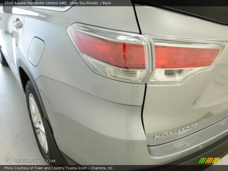 Silver Sky Metallic / Black 2015 Toyota Highlander Limited AWD