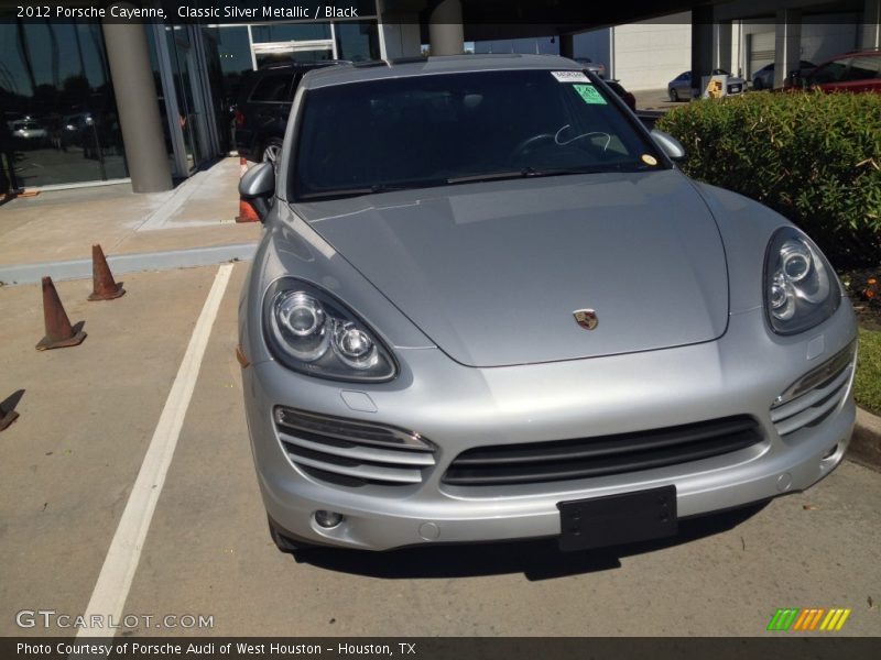 Classic Silver Metallic / Black 2012 Porsche Cayenne