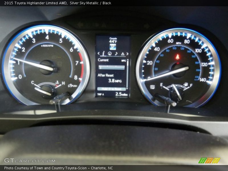 Silver Sky Metallic / Black 2015 Toyota Highlander Limited AWD