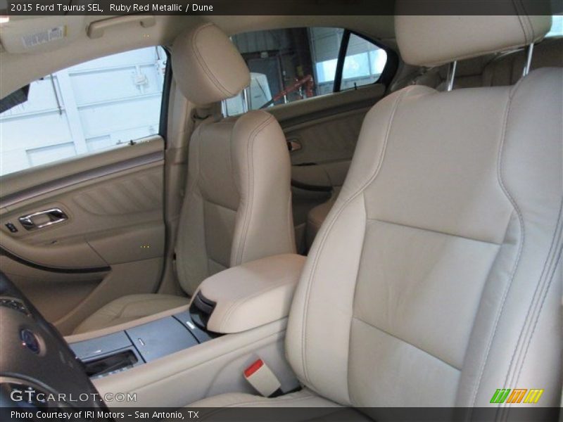 Ruby Red Metallic / Dune 2015 Ford Taurus SEL
