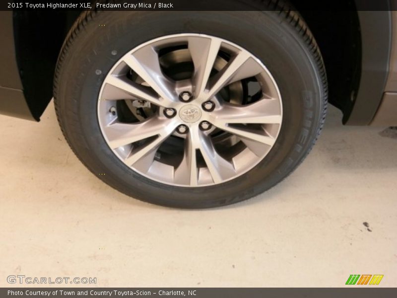 Predawn Gray Mica / Black 2015 Toyota Highlander XLE
