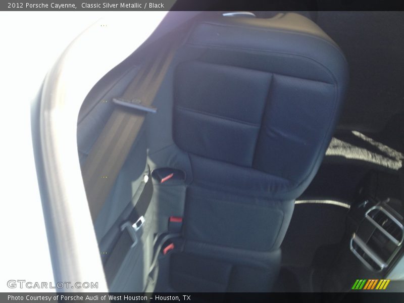 Classic Silver Metallic / Black 2012 Porsche Cayenne