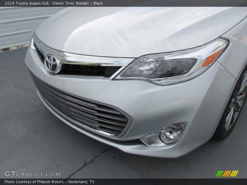 Classic Silver Metallic / Black 2014 Toyota Avalon XLE