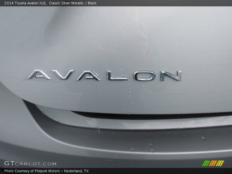 Classic Silver Metallic / Black 2014 Toyota Avalon XLE