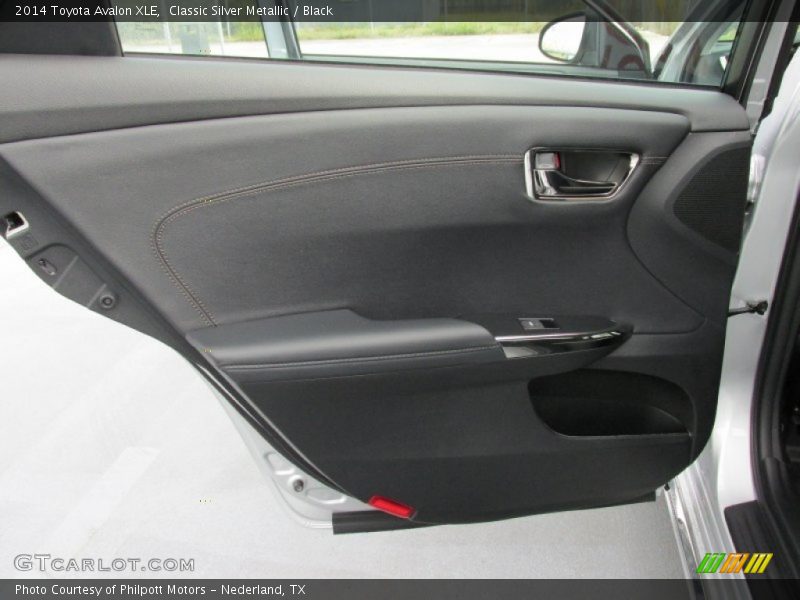 Classic Silver Metallic / Black 2014 Toyota Avalon XLE