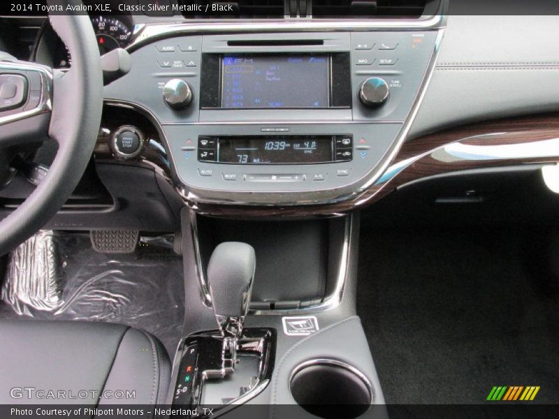 Classic Silver Metallic / Black 2014 Toyota Avalon XLE