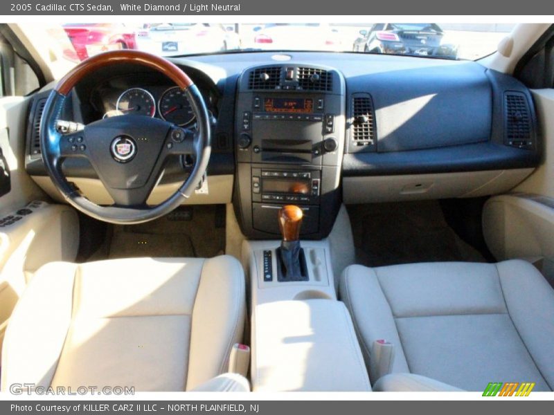 White Diamond / Light Neutral 2005 Cadillac CTS Sedan
