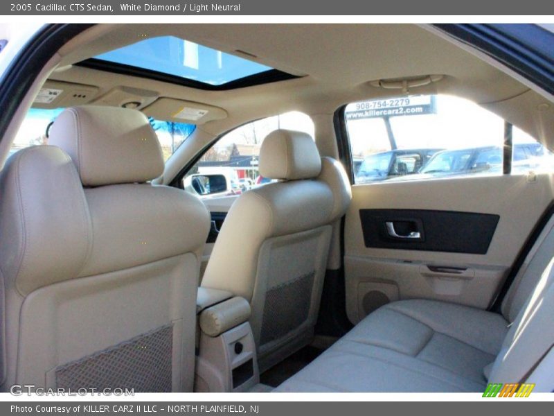 White Diamond / Light Neutral 2005 Cadillac CTS Sedan