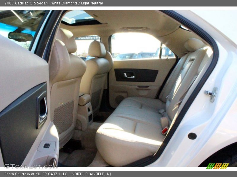 White Diamond / Light Neutral 2005 Cadillac CTS Sedan