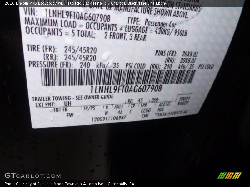 Tuxedo Black Metallic / Charcoal Black/Fine Line Ebony 2010 Lincoln MKS EcoBoost AWD