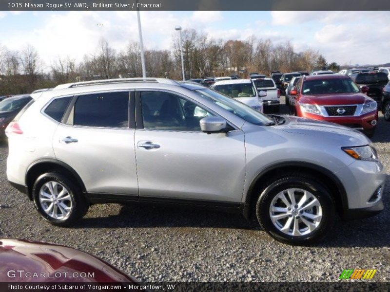Brilliant Silver / Charcoal 2015 Nissan Rogue SV AWD