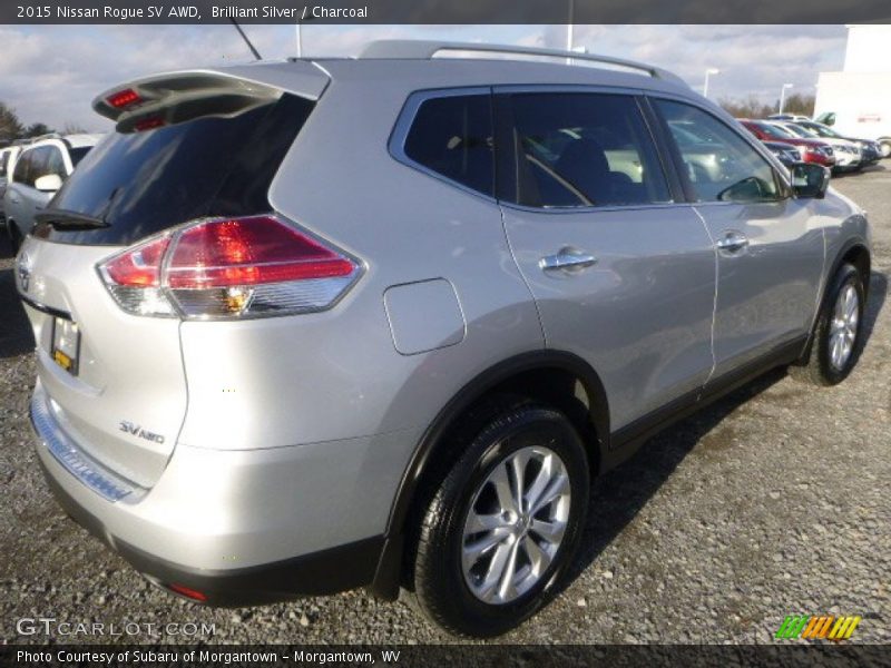 Brilliant Silver / Charcoal 2015 Nissan Rogue SV AWD