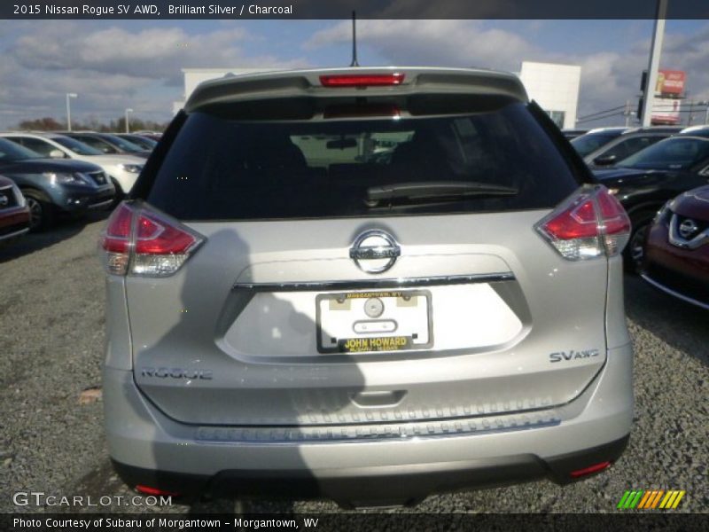 Brilliant Silver / Charcoal 2015 Nissan Rogue SV AWD