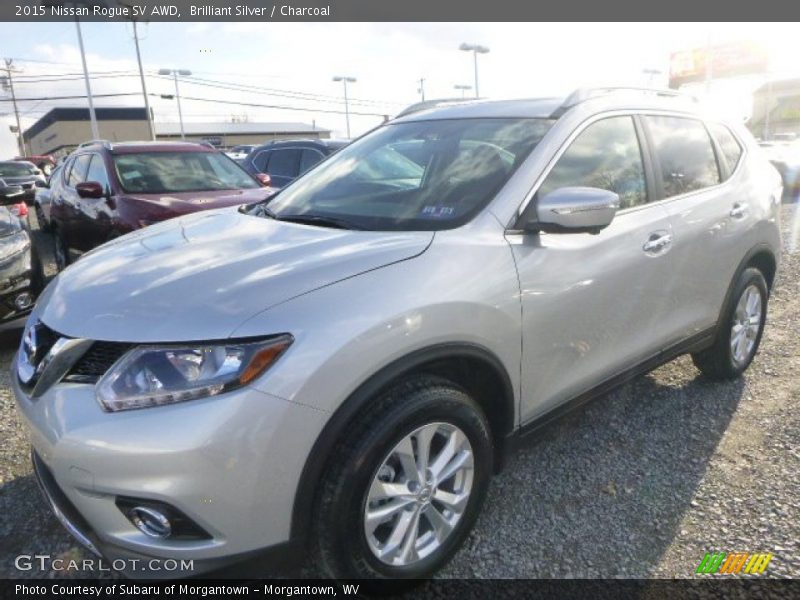 Brilliant Silver / Charcoal 2015 Nissan Rogue SV AWD