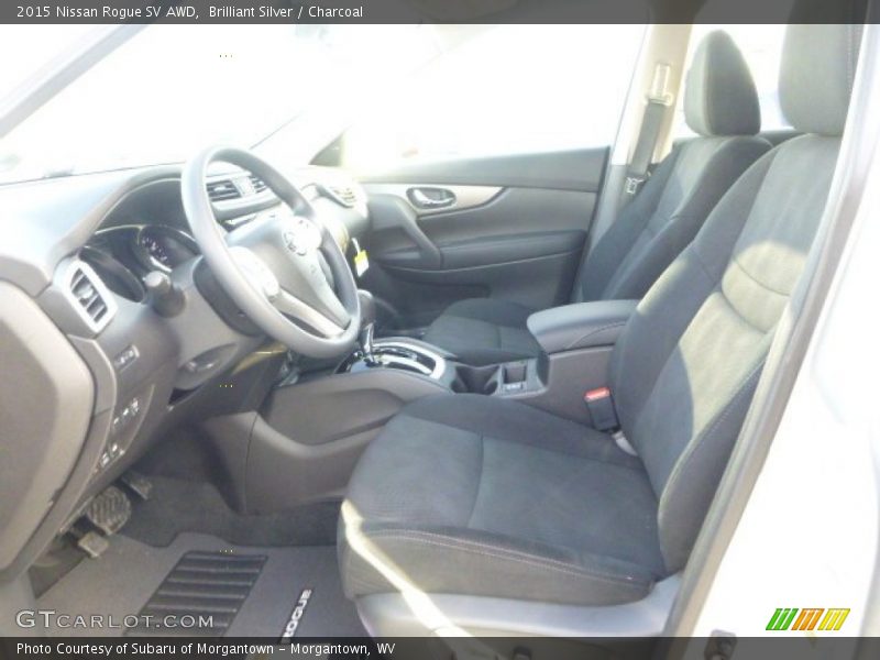 Brilliant Silver / Charcoal 2015 Nissan Rogue SV AWD