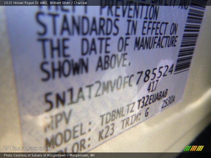 Brilliant Silver / Charcoal 2015 Nissan Rogue SV AWD